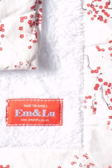 Red Blossom Towel Collection 